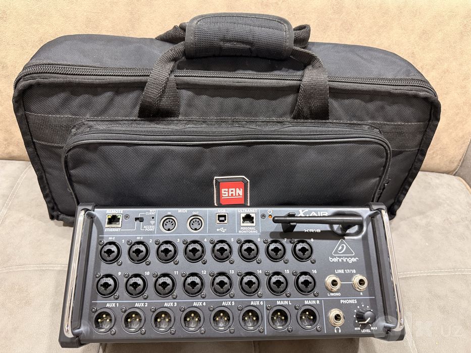 Behringer X Air XR18