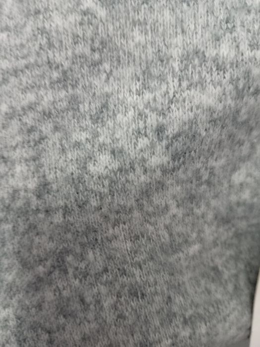 Bluza dama, mărime L, marca Bershka