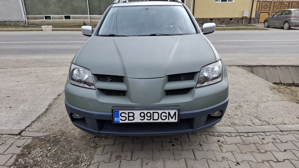 Mitsubishi Outlander  4×4