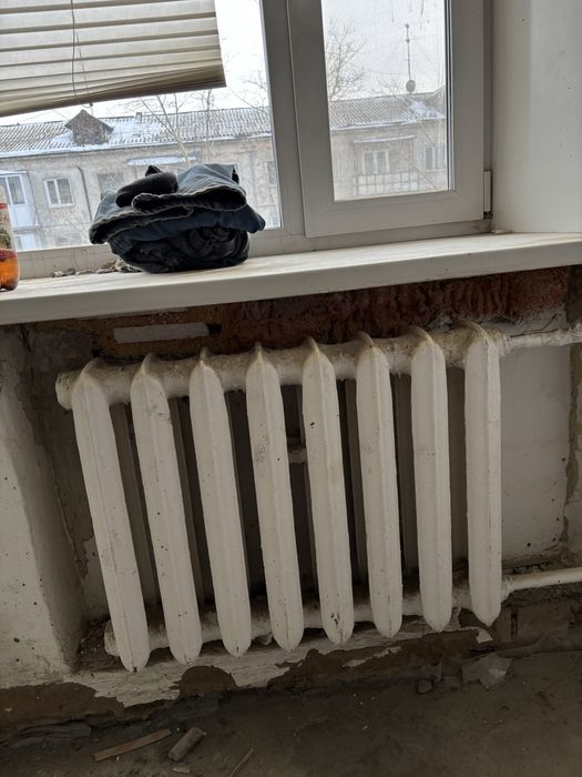 Продам чугунные батареи, 1 секция 1000