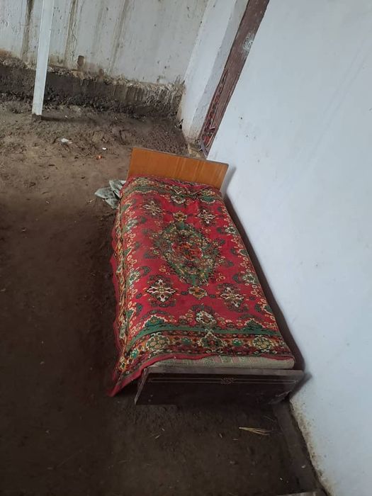 Диван сатилады бахасы келисимли