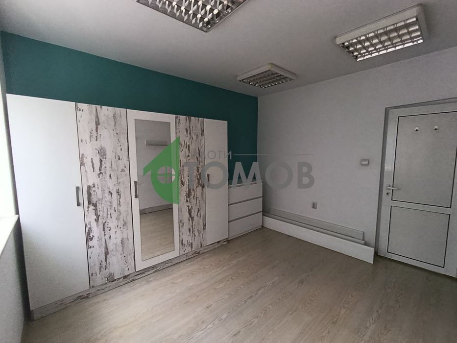 Дава се под наем Офис в Стара Загора, ОРБ - 64 кв.м за 306 € - Снимка #3
