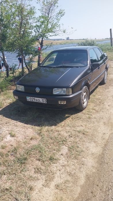 Фольксваген б3. седан