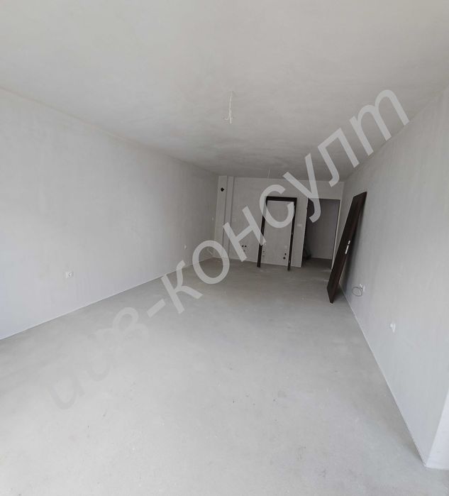 Продава се Двустаен апартамент в Велико Търново, Бузлуджа - 64 кв.м за 1288 €/кв.м - Снимка #1