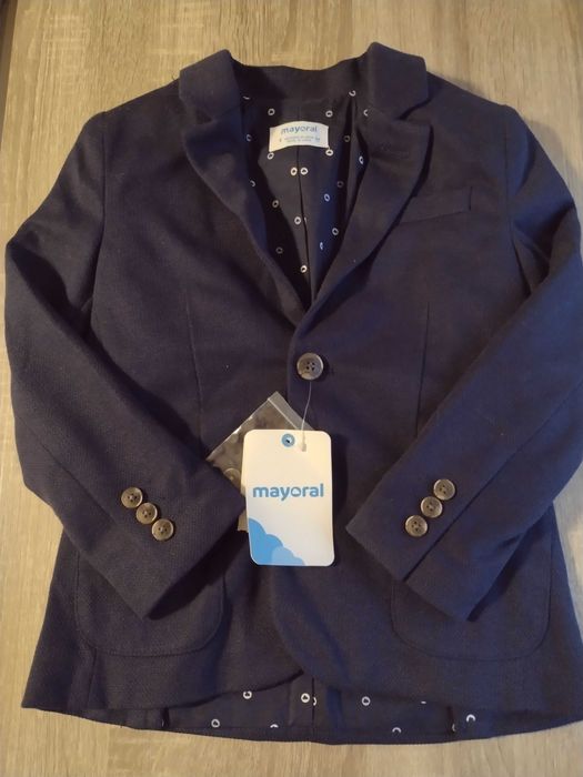 Mayoral 4 години