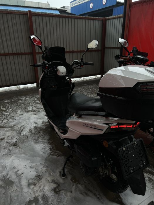 продам мопед макси