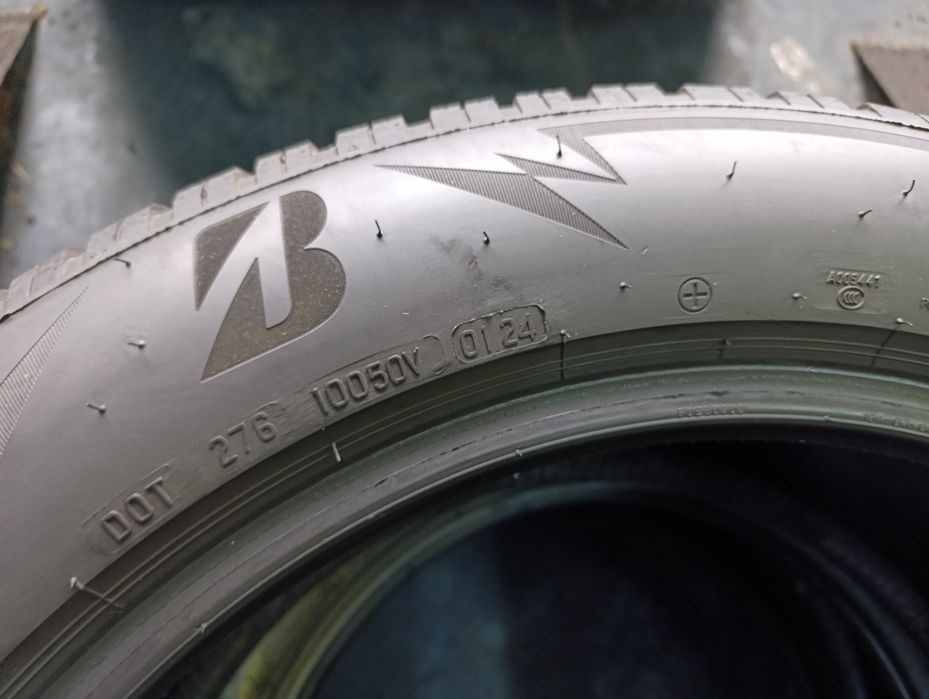 Anvelope de iarnă 255 50 19 Bridgestone dot 2024