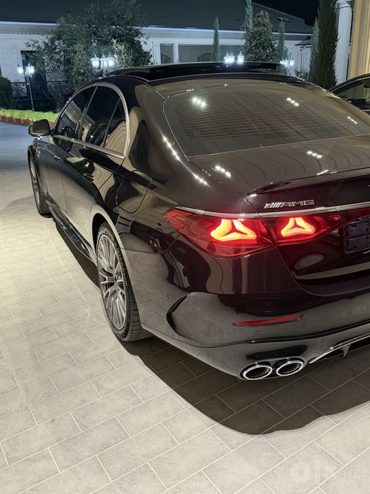 Mersedes-Benz E53 AMG 2025