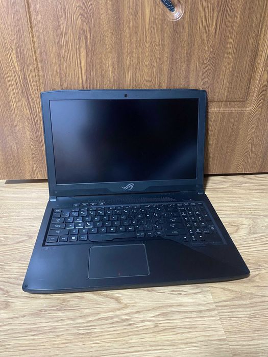 Laptop Gaming Asus Rog cu GTX 1050 si i7-7th
