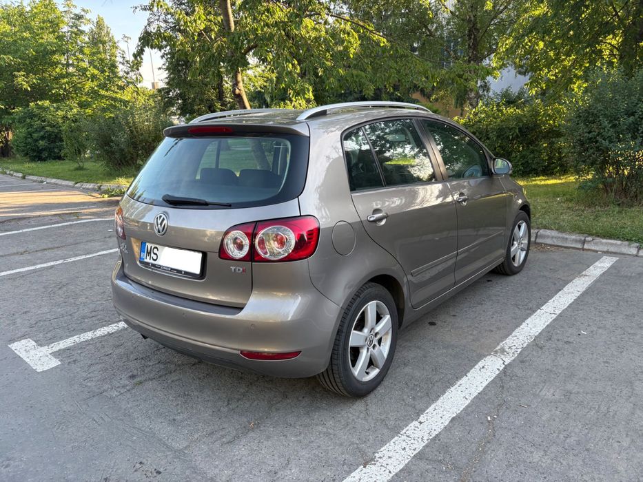 VOLKSWAGEN Golf Plus 2011 — imagine 4