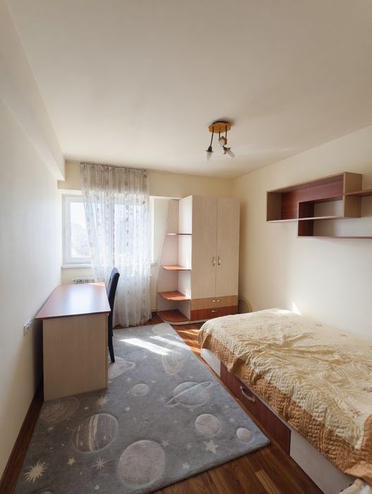Apartament 4 camere central