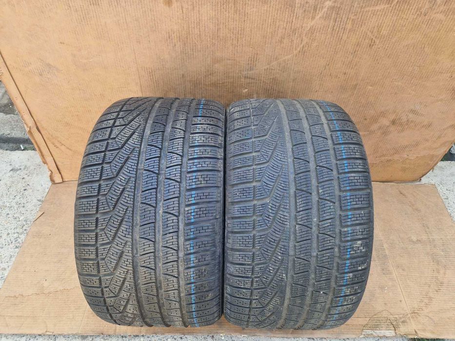 2 Pirelli R20 295/30 Зимни гуми  DOT4318