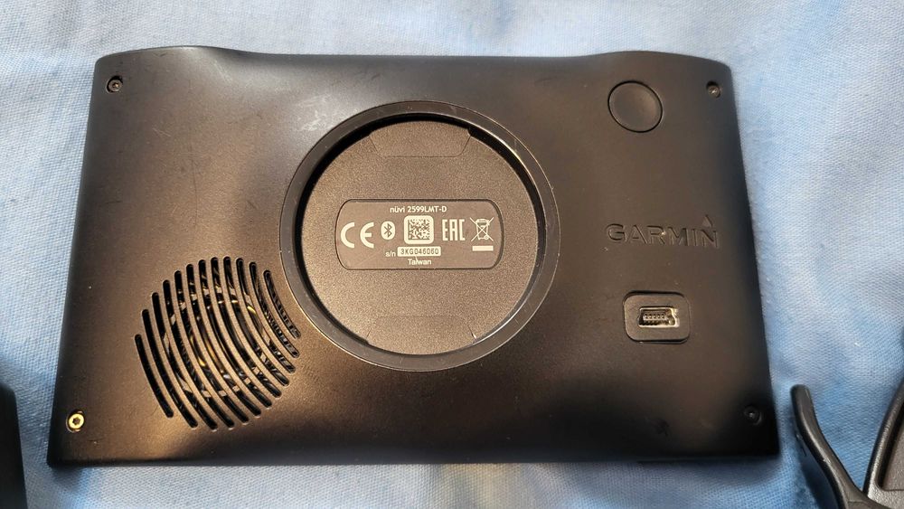 Garmin GPS Nuvi 2599 Life Pe Viata actualizare la zi full  accesorii