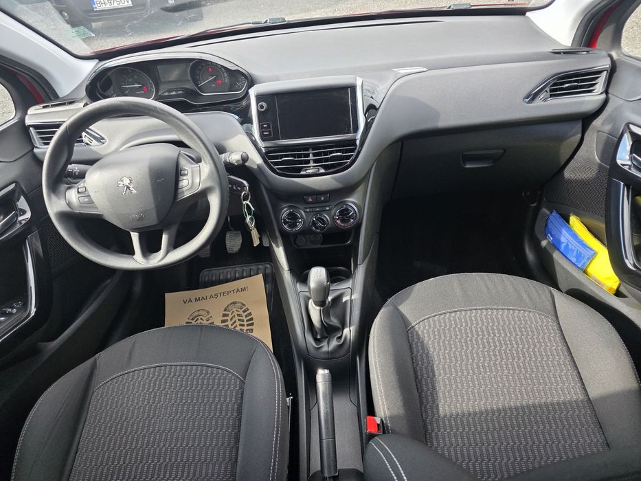 Peugeout 208 1.2 benzina+gaz 2018