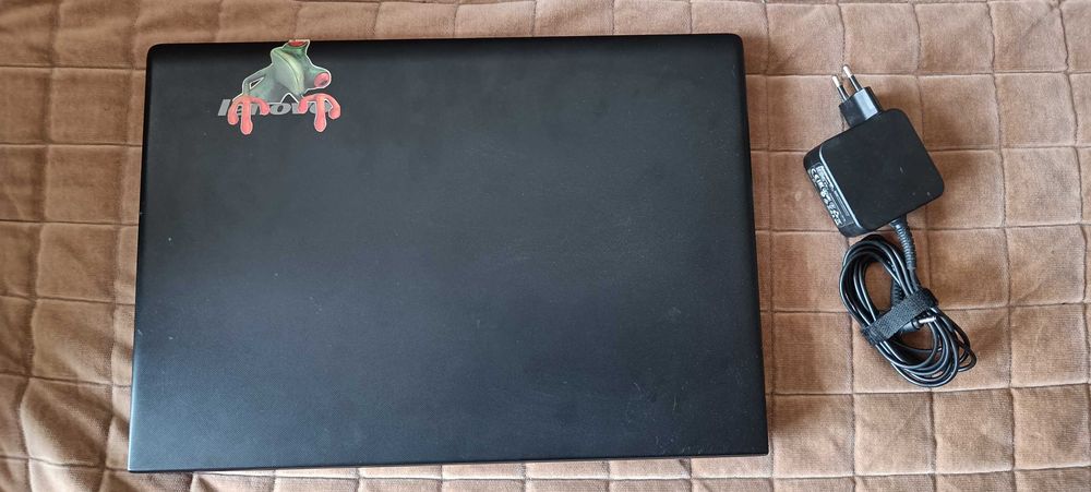 Laptop Lenovo Ideapad 100-15IBD