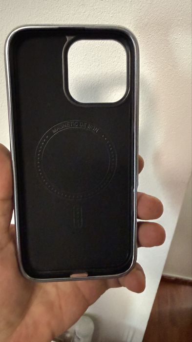 Vand husa iphone 16 pro max
