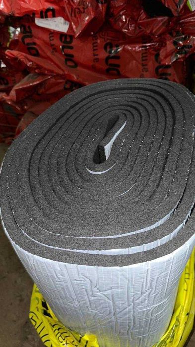 Трубчатая и рулонная изоляция K-FLEX ARMACELL, красно синие трубки