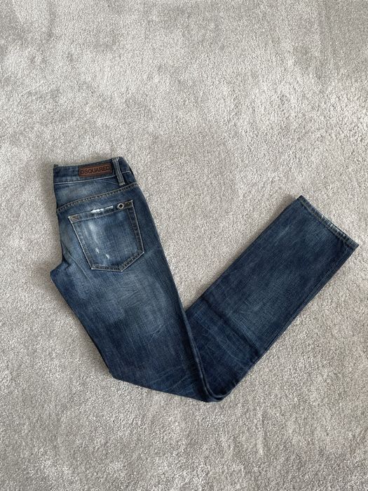 Blugi Dsquared2 Man marimea 42