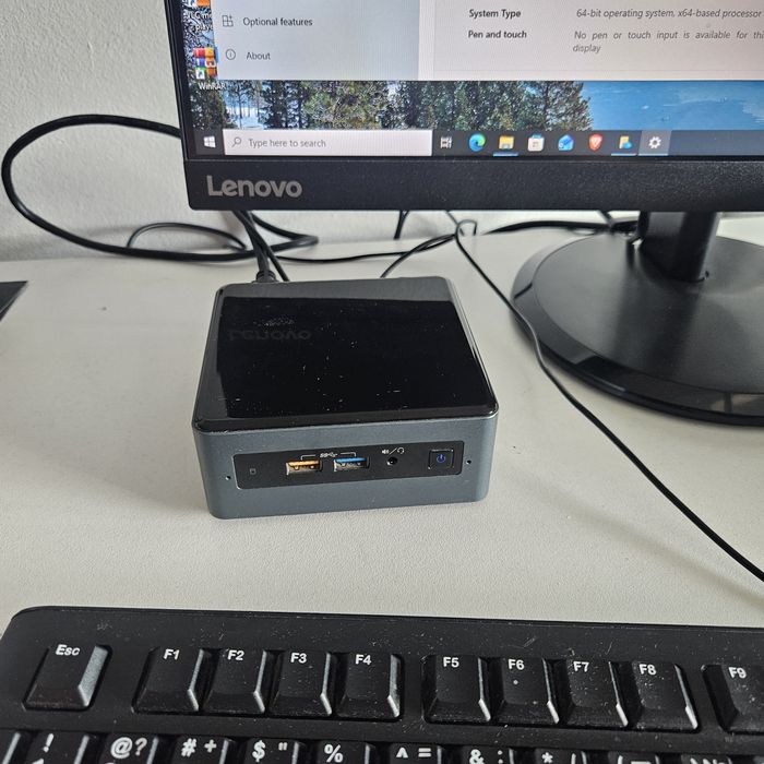 Компютър Intel Nuc  J4005