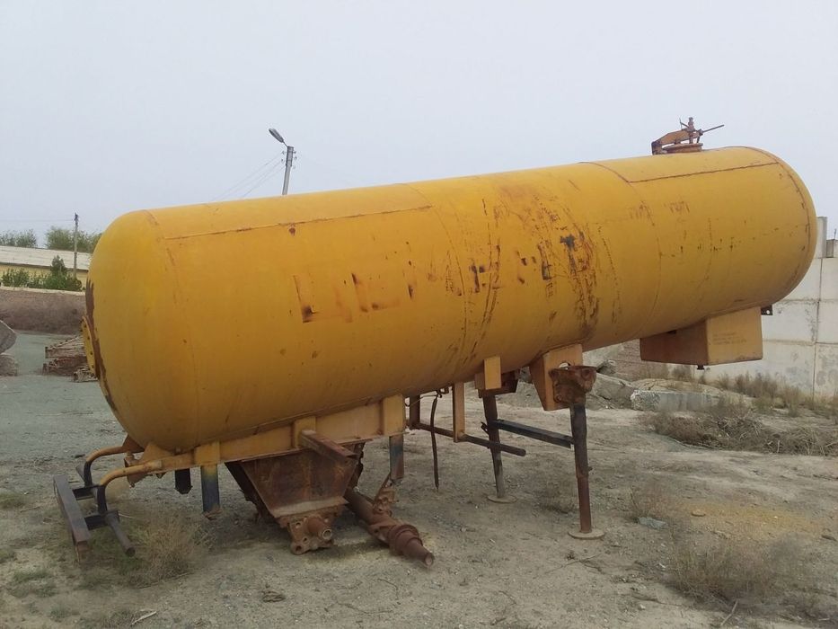 Цементовоз 15м.куб  30млн сум