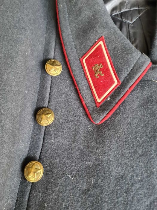 Стар милиционерски шинел