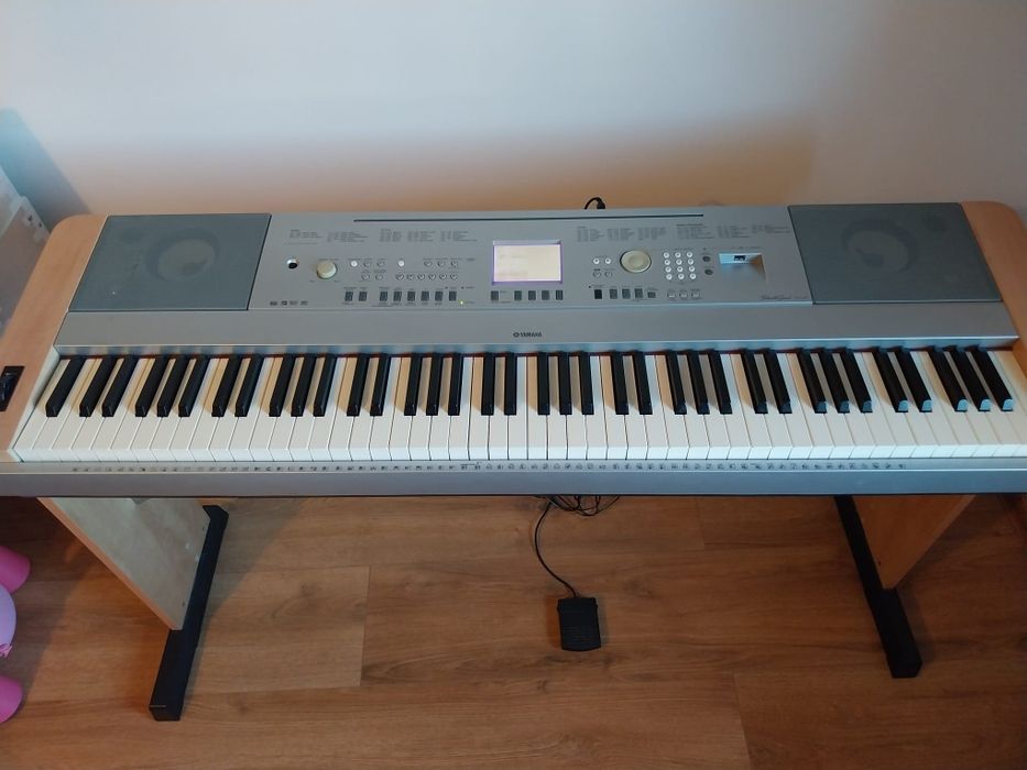 Orga Yamaha DGX 640