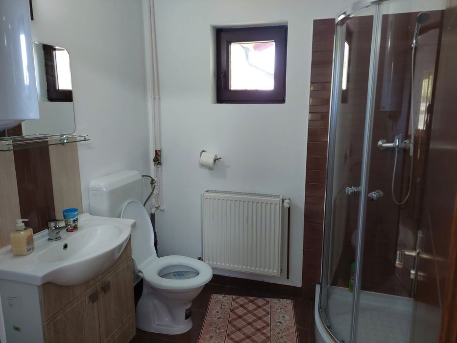 Cabană lângă Pârtia Toplița