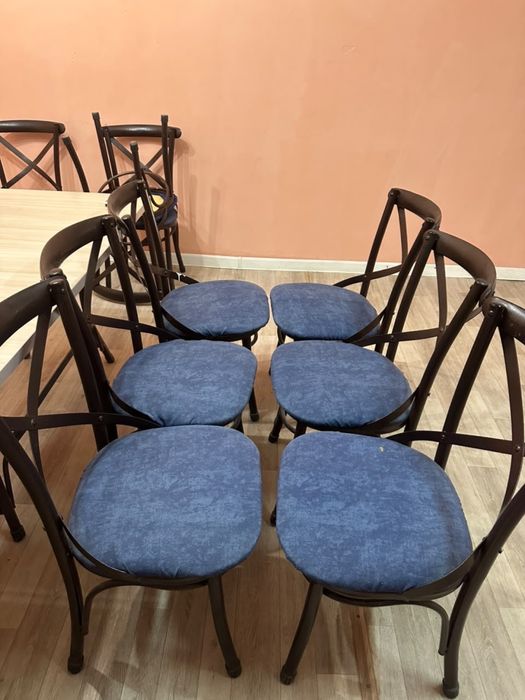 Продаются столы и стулья