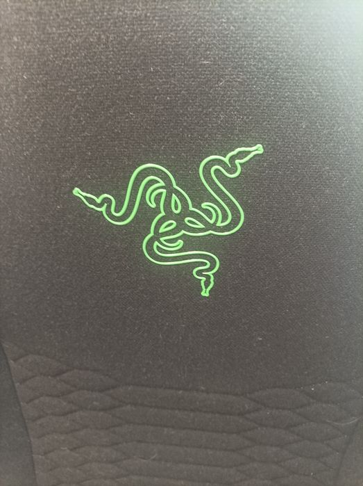Геймърски стол Razer, номер едно в бранша със подарък игра sekiro и метална кутия!