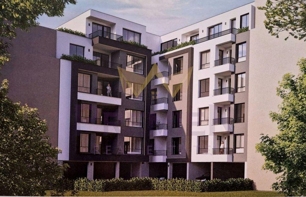 Продава се Тристаен апартамент в Пловдив, Южен - 111 кв.м за 1550 €/кв.м - Снимка #2