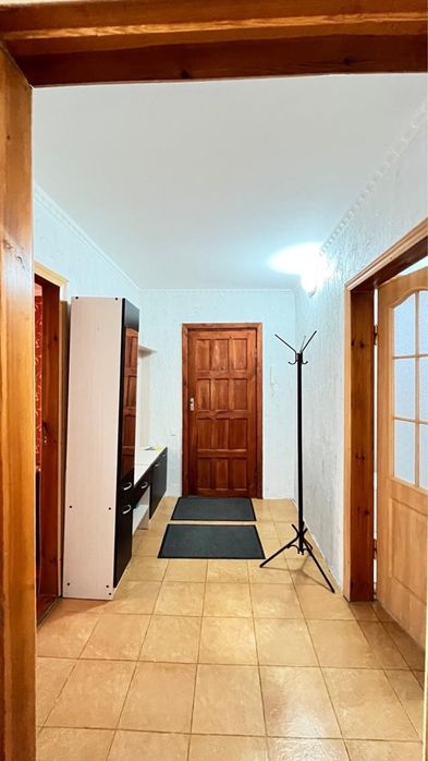 Продам 3 комнатную квартиру