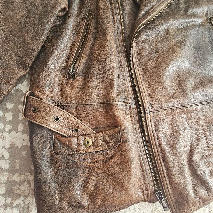 Продам мужскую куртку Versace