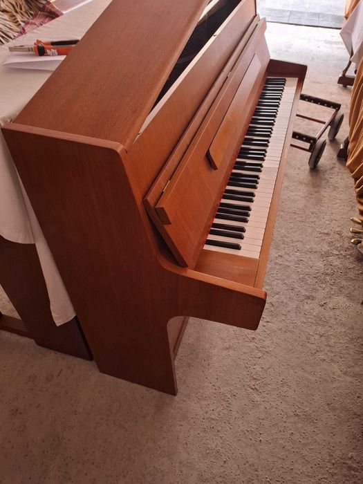 Пиано Щайнграбер