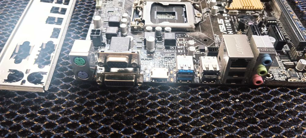 Материнские платы  Н-110