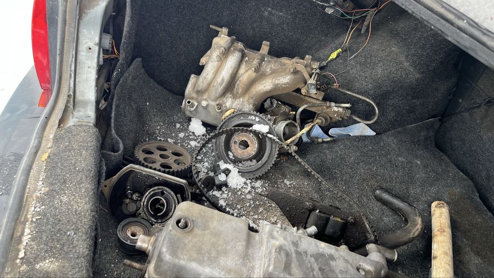 Продам матор 2115 комплект