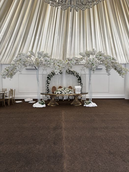 Copac dublu cu flori decorativ