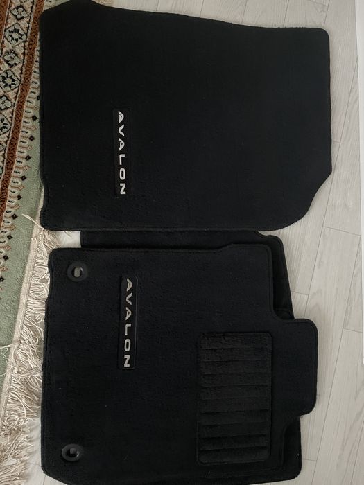 Полик для тойота авалон 2013