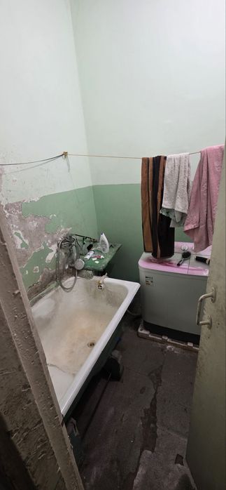 Продажа 1в2/3/4 на Юнусабад-13, 2 хонали сотилади