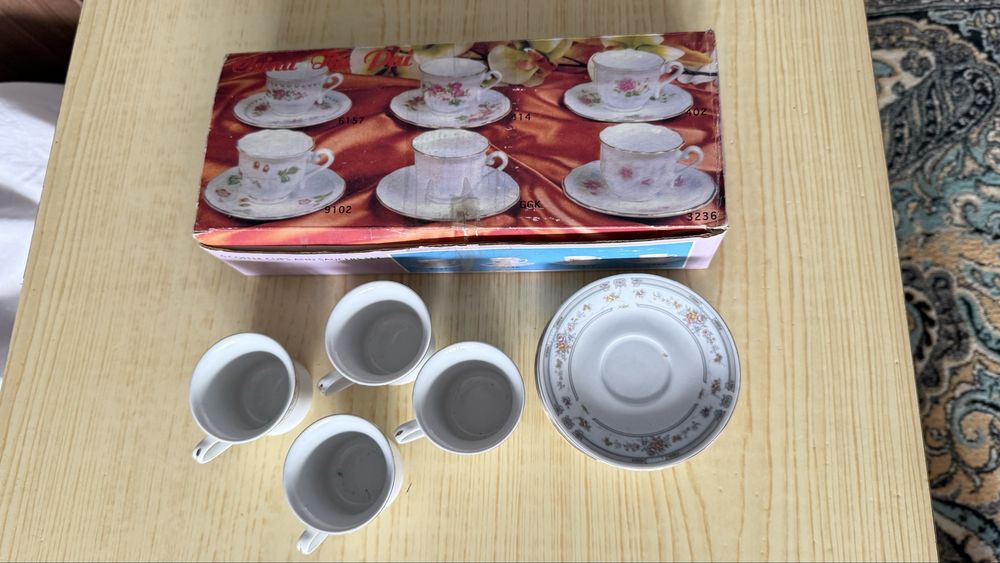 Чайный сервис из 22+8 =30 предмета