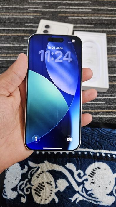 Iphone 17   256gb  yangi