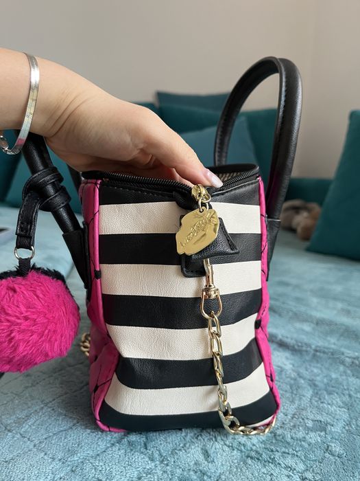 Чанта Luv Betsey