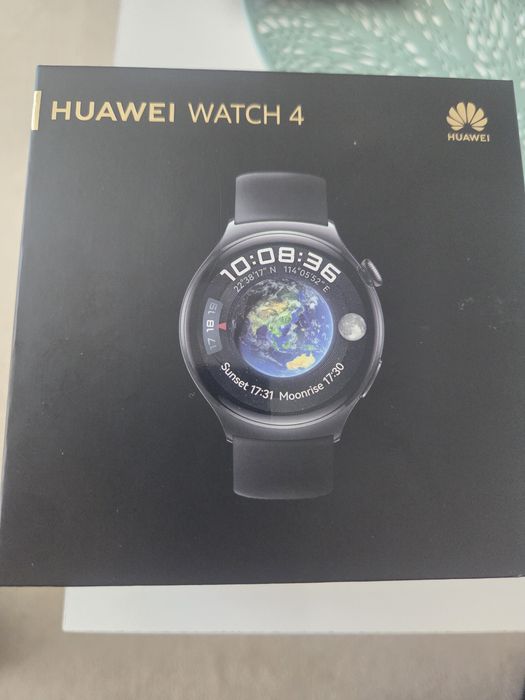 Смарт часовник Huawei watch 4