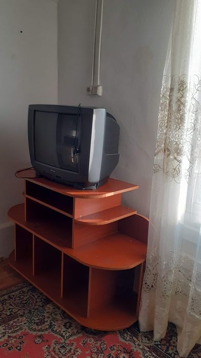 Времянка отдельный вход и двор