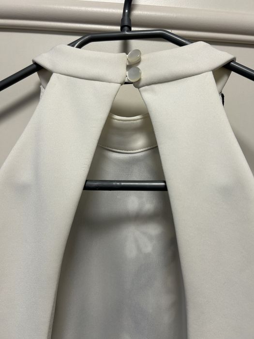 Rochie eleganta cu spatele gol