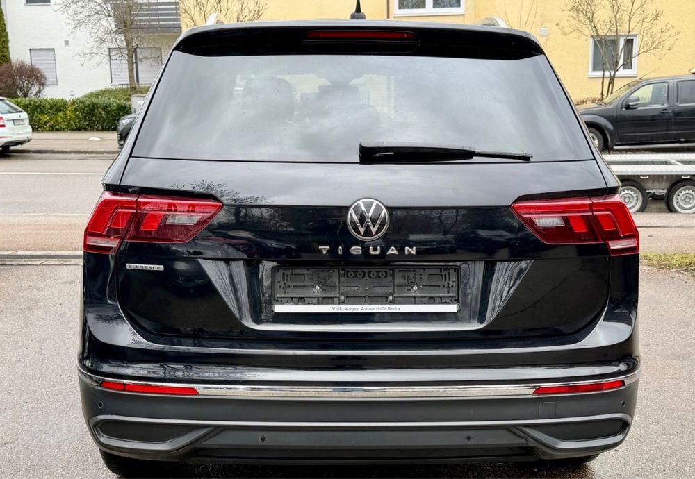 Dezmembrez Vw tiguan motor 1.4 Automat an2023 avariat allSpace 7 locur