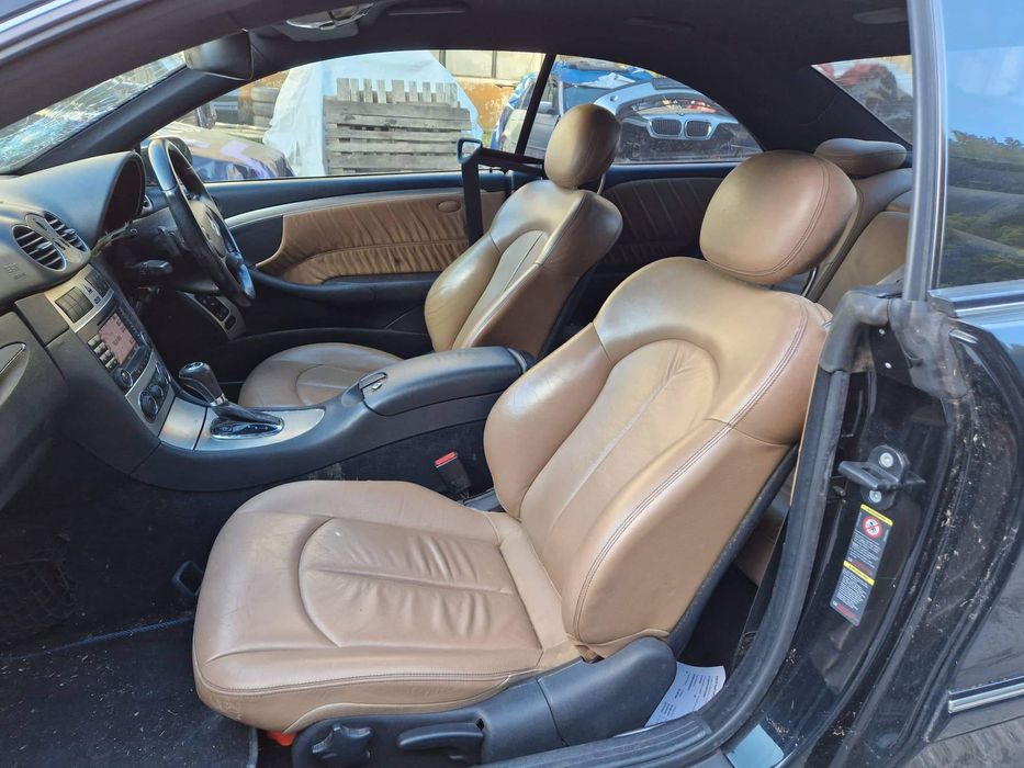 Mercedes CLK220CDI 150кс 646 Facelift НА ЧАСТИ!