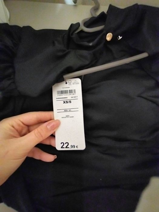 Черна елегантна блуза