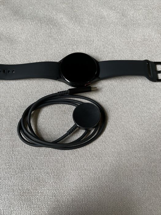 Galaxy watch 4 свои