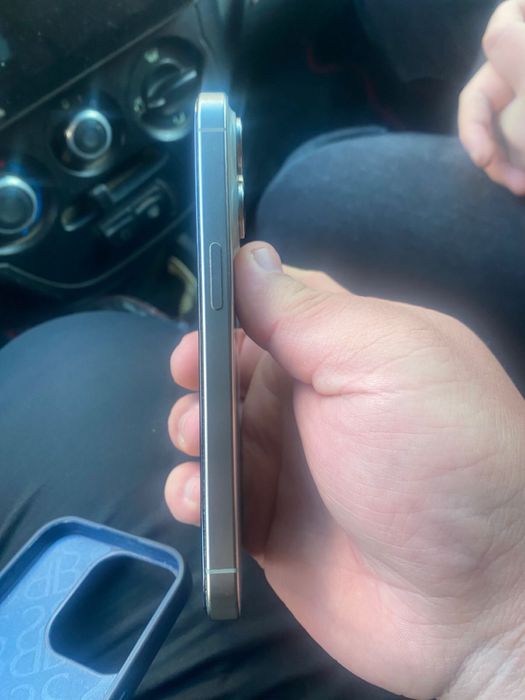 Iphone 15 pro 256gb 87% в идеале