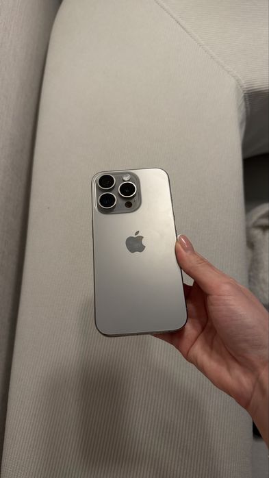 Iphone 15 pro в идеальном состоянии!